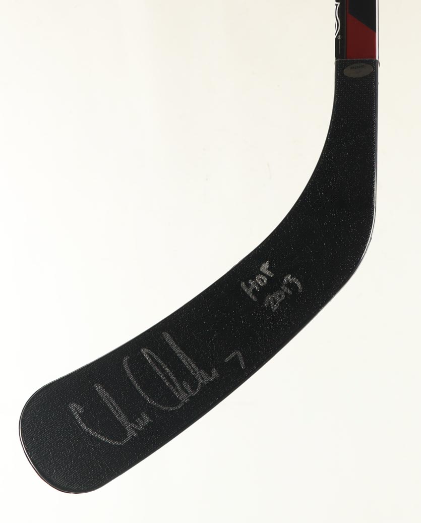 Chris Chelios Signed Blackhawks Hockey Stick Inscribed "HOF 2013" (Schwartz) at PristineAuction.com Chris Chelios Signed Blackhawks Hockey Stick Inscribed "HOF 2013" (Schwartz) at PristineAuction.com