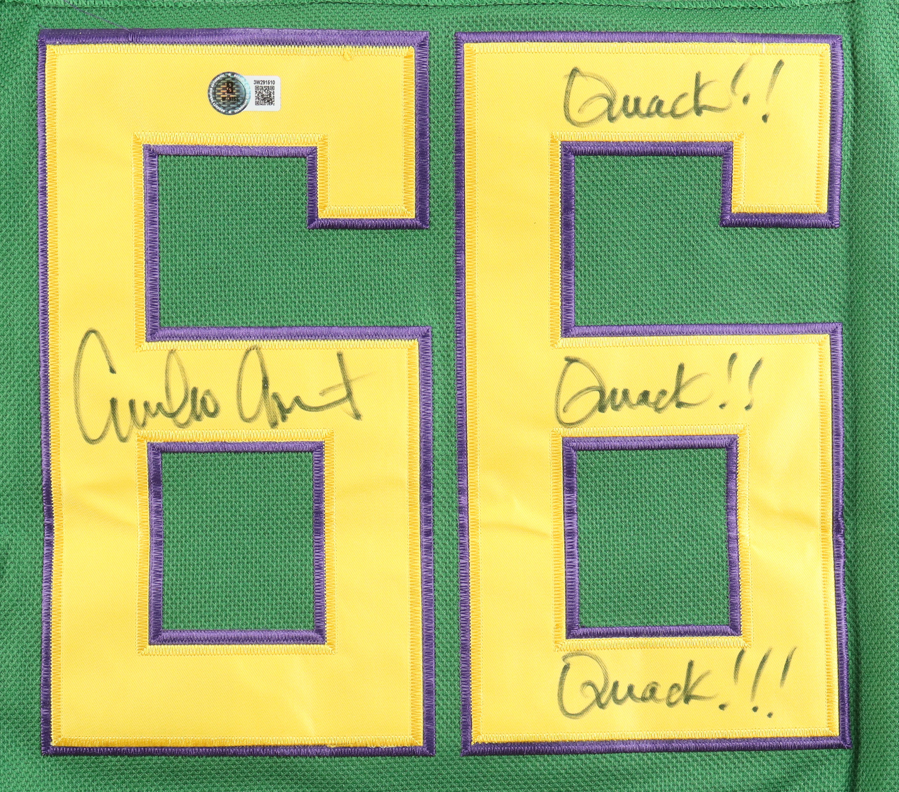 Emilio Estevez Signed "The Mighty Ducks" Jersey Inscribed "Quack! Quack!! Quack!!!" (Beckett) at PristineAuction.com Emilio Estevez Signed "The Mighty Ducks" Jersey Inscribed "Quack! Quack!! Quack!!!" (Beckett) at PristineAuction.com