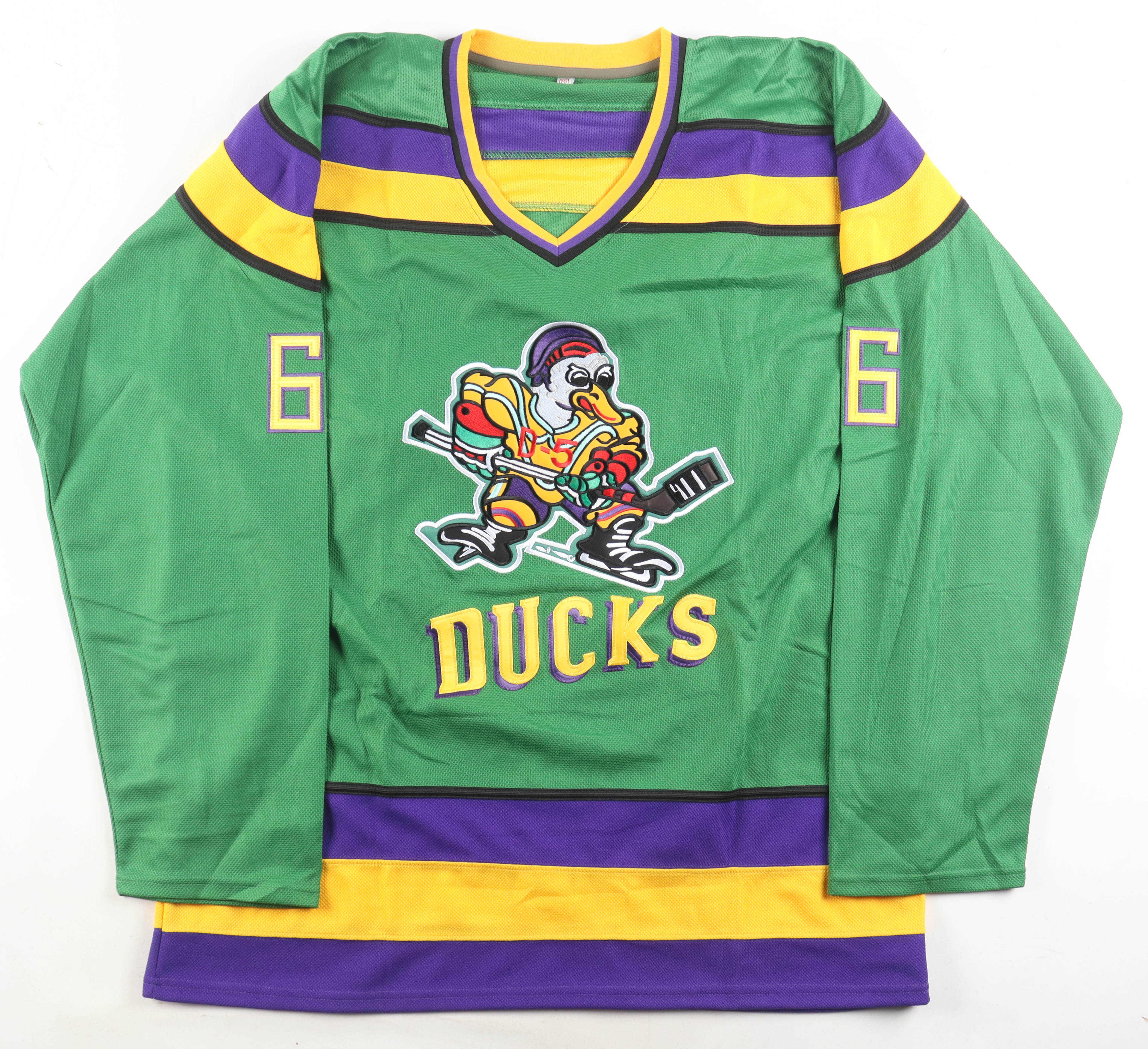 Emilio Estevez Signed "The Mighty Ducks" Jersey Inscribed "Quack! Quack!! Quack!!!" (Beckett) at PristineAuction.com Emilio Estevez Signed "The Mighty Ducks" Jersey Inscribed "Quack! Quack!! Quack!!!" (Beckett) at PristineAuction.com