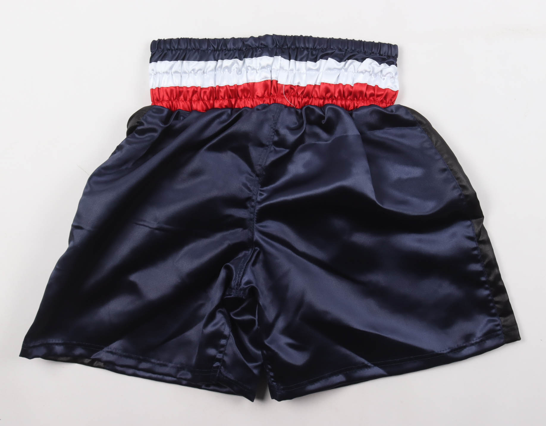 Chuck Wepner Signed Boxing Trunks (Beckett) at PristineAuction.com Chuck Wepner Signed Boxing Trunks (Beckett) at PristineAuction.com