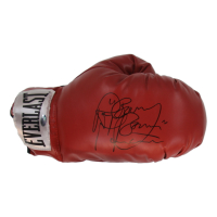 Ray "Boom Boom" Mancini Signed Everlast Boxing Glove (Schwartz) at PristineAuction.com