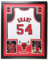 Horace Grant Signed Bulls Custom Framed Jersey Display (JSA) at PristineAuction.com