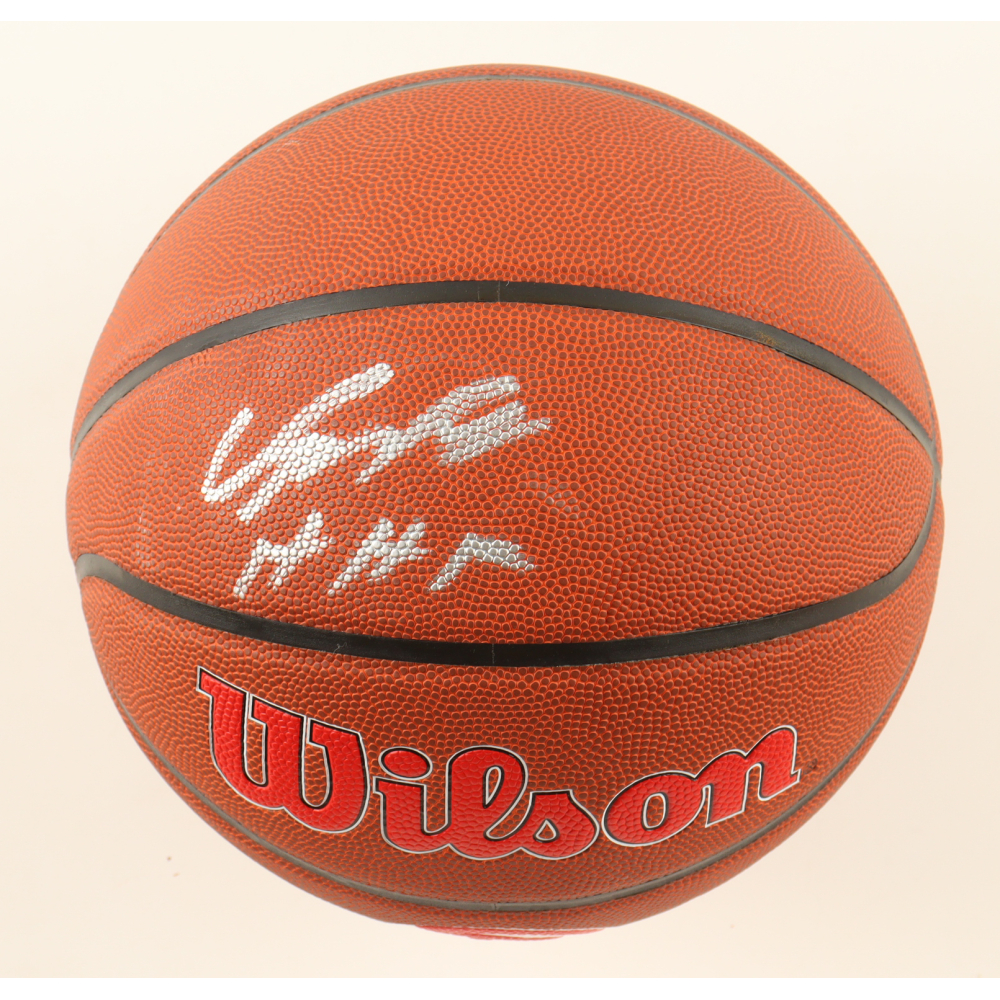 Dominique Wilkins Signed Hawks Logo Basketball (Beckett) at PristineAuction.com