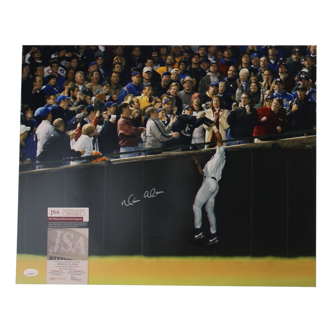 Moises Alou Signed Cubs 8x10 Photo (JSA) at PristineAuction.com Moises Alou Signed Cubs 8x10 Photo (JSA) at PristineAuction.com