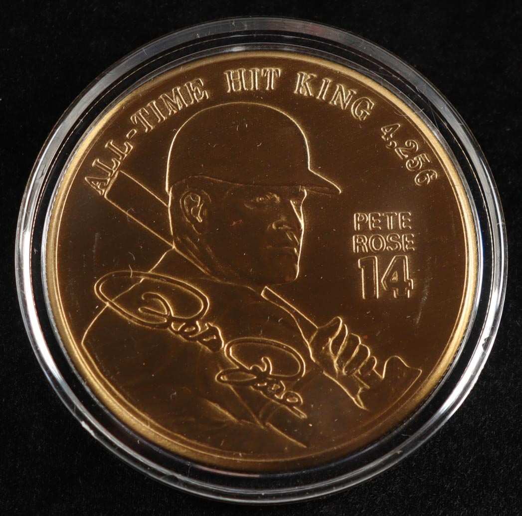 Pete Rose LE Reds 4256 Solid Bronze Coin with Case (Field Of Dreams) at PristineAuction.com Pete Rose LE Reds 4256 Solid Bronze Coin with Case (Field Of Dreams) at PristineAuction.com