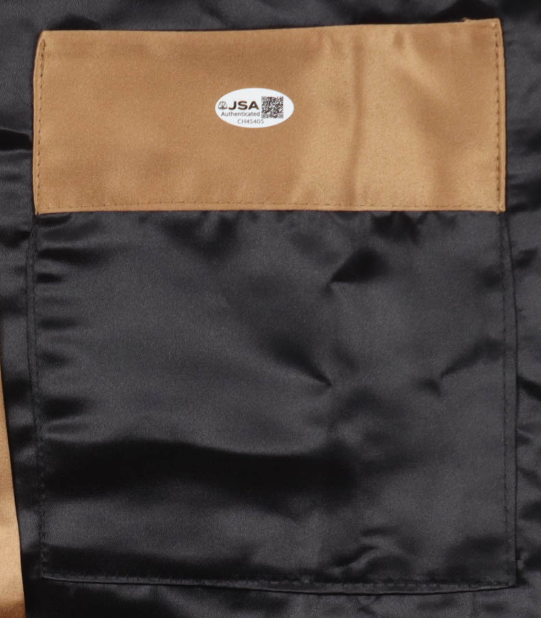 Julio Cesar Chavez, Marco Barrera & Erik Morales Signed Cleto Reyes Boxing Robe (JSA) at PristineAuction.com Julio Cesar Chavez, Marco Barrera & Erik Morales Signed Cleto Reyes Boxing Robe (JSA) at PristineAuction.com