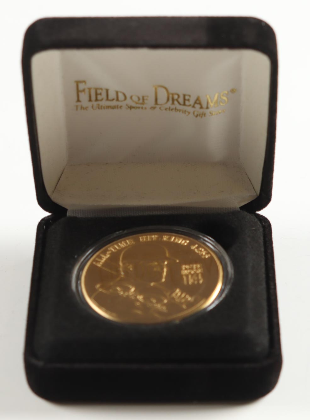 Pete Rose LE Reds 4256 Solid Bronze Coin with Case (Field Of Dreams) at PristineAuction.com Pete Rose LE Reds 4256 Solid Bronze Coin with Case (Field Of Dreams) at PristineAuction.com