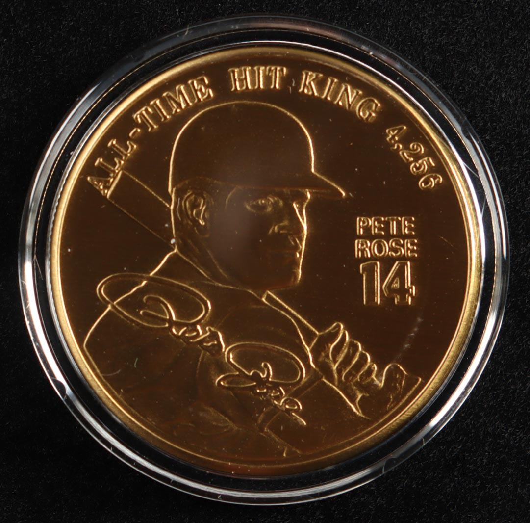 Pete Rose LE Reds 4256 Solid Bronze Coin with Case (Field Of Dreams) at PristineAuction.com Pete Rose LE Reds 4256 Solid Bronze Coin with Case (Field Of Dreams) at PristineAuction.com