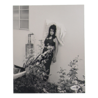 Neve Campbell Signed 8x10 Photo (JSA) at PristineAuction.com