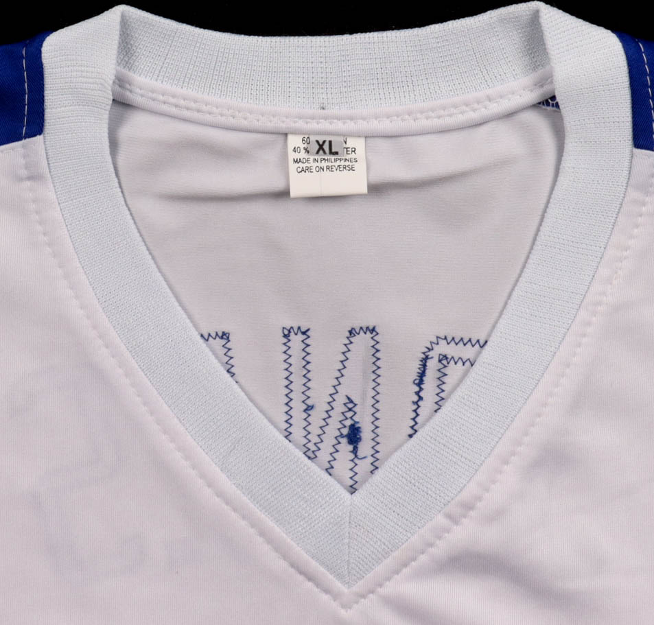 Andruw Jones Signed Jersey (JSA) at PristineAuction.com Andruw Jones Signed Jersey (JSA) at PristineAuction.com