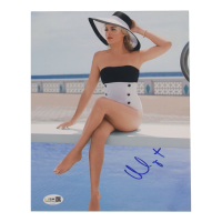 Margot Robbie Signed 8x10 Photo (JSA) at PristineAuction.com