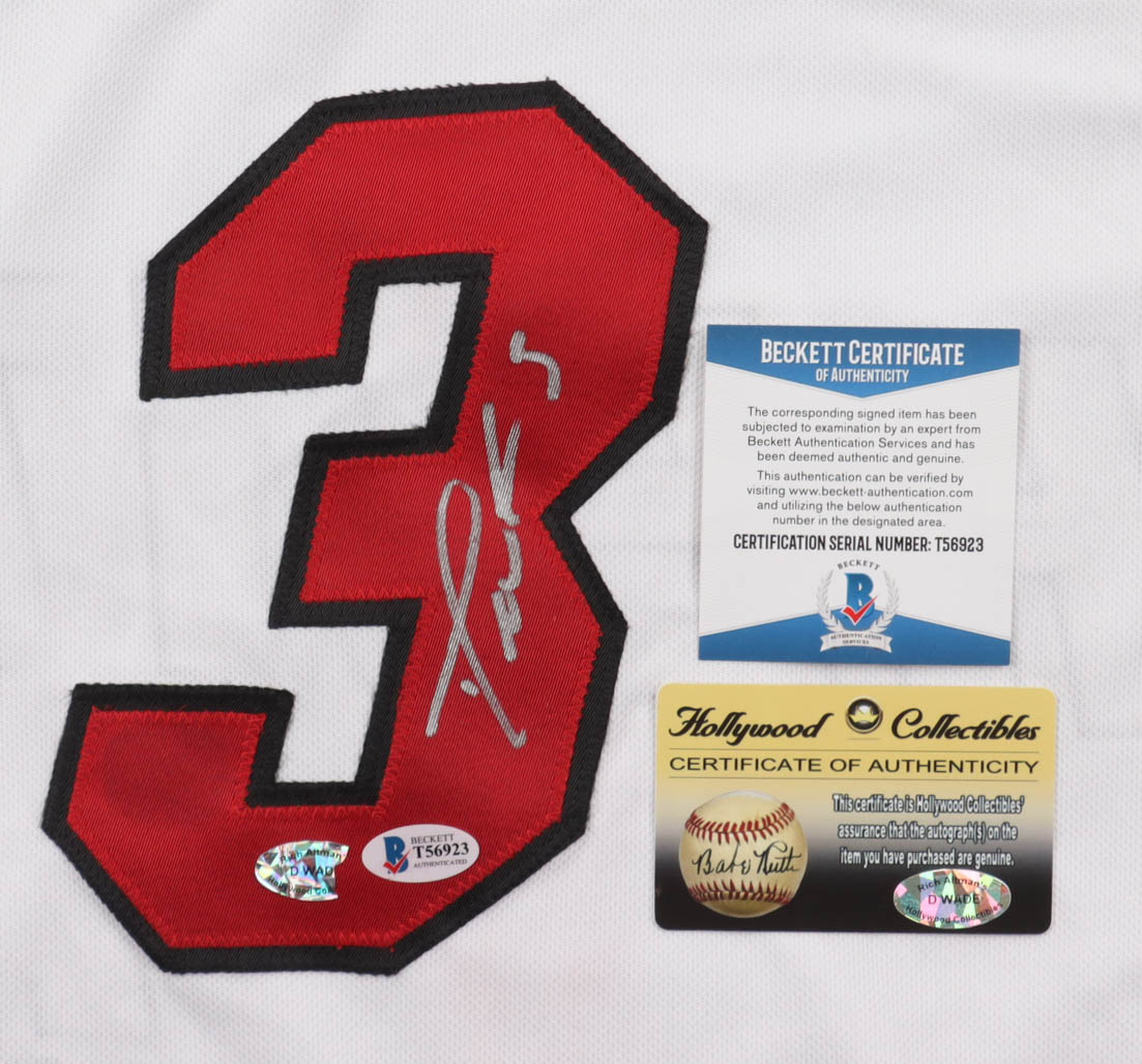 Dwyane Wade Signed Jersey (Beckett & Hollywood Collectibles) at PristineAuction.com Dwyane Wade Signed Jersey (Beckett & Hollywood Collectibles) at PristineAuction.com