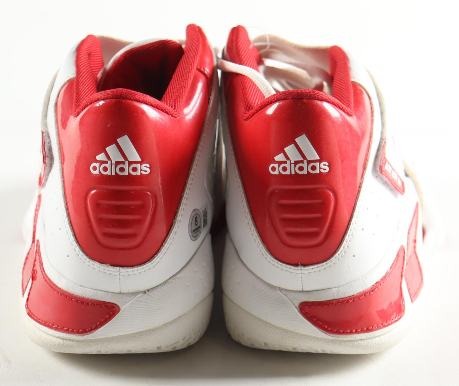 Bobby Jones Signed Pair of Adidas Piranha 3.0 Basketball Shoes Inscribed "8x All-Defensive Team" (Beckett) at PristineAuction.com Bobby Jones Signed Pair of Adidas Piranha 3.0 Basketball Shoes Inscribed "8x All-Defensive Team" (Beckett) at PristineAuction.com