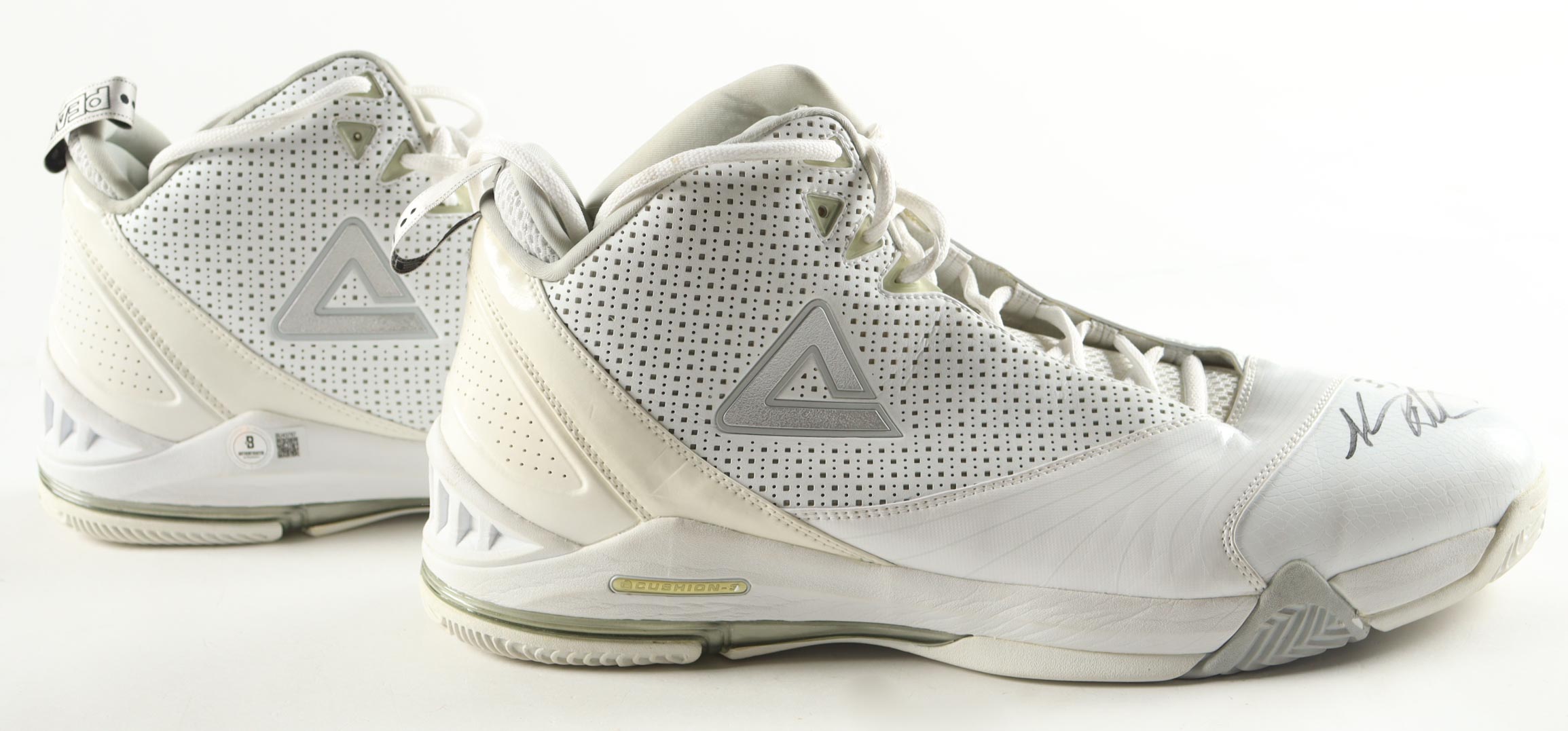 Shane Battier Signed Pair of Peak Tony Parker 3 Basketball Shoes (Beckett) at PristineAuction.com Shane Battier Signed Pair of Peak Tony Parker 3 Basketball Shoes (Beckett) at PristineAuction.com