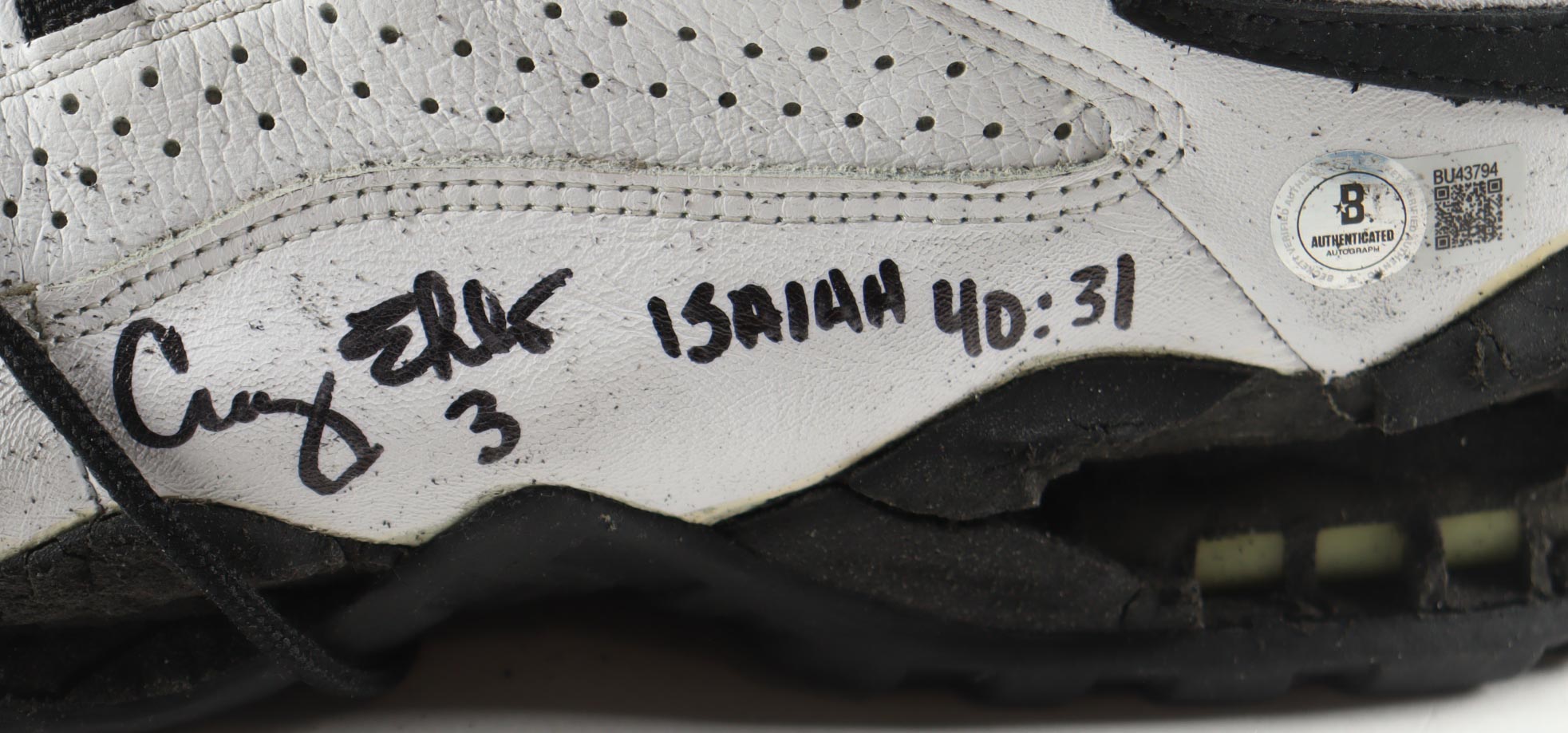 Craig Ehlo Signed Pair of Nike Air Jordan Basketball Shoes with Inscriptions (Beckett) at PristineAuction.com Craig Ehlo Signed Pair of Nike Air Jordan Basketball Shoes with Inscriptions (Beckett) at PristineAuction.com