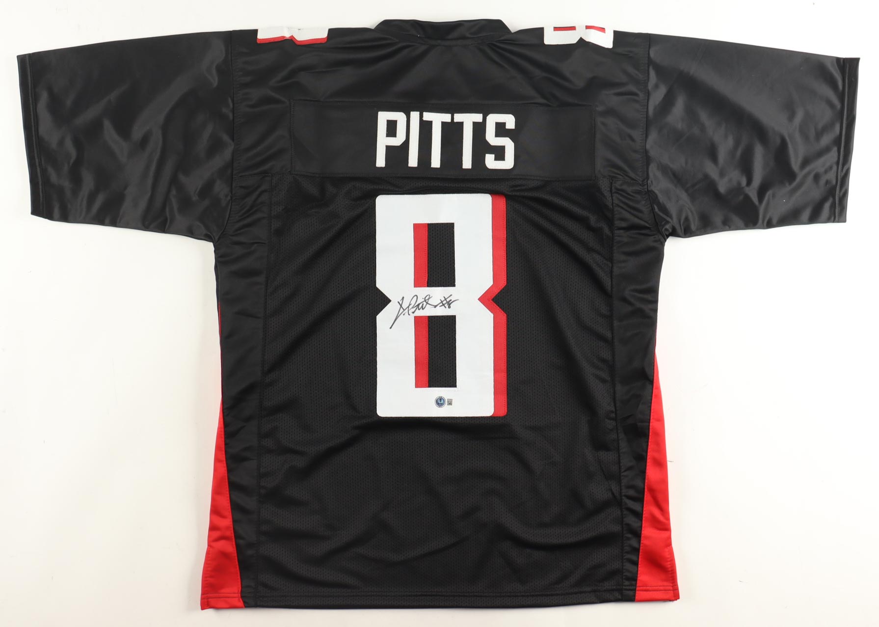 Kyle Pitts Signed Jersey (Beckett) at PristineAuction.com Kyle Pitts Signed Jersey (Beckett) at PristineAuction.com