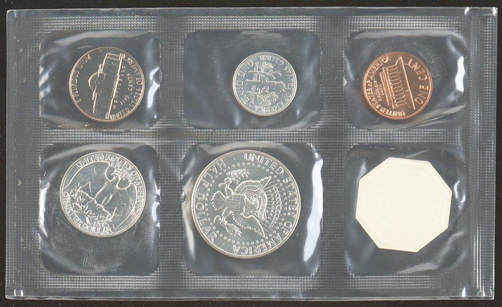 1964 Uncirculated United States Mint Souvenir (5) Coin Set at PristineAuction.com 1964 Uncirculated United States Mint Souvenir (5) Coin Set at PristineAuction.com