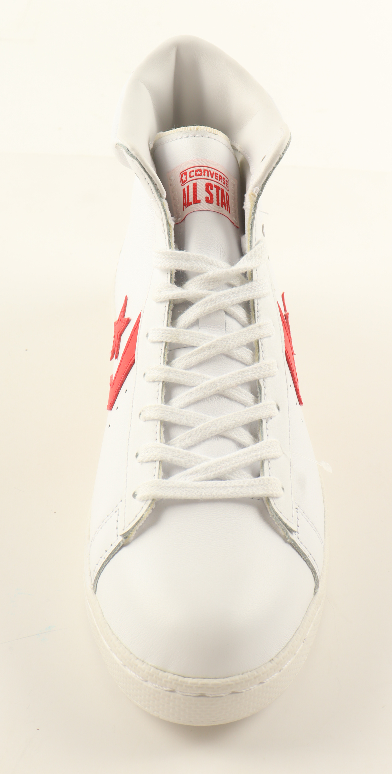 Julius "Dr. J" Erving Signed Converse All-Star Leather Basketball Shoe (Beckett) at PristineAuction.com Julius "Dr. J" Erving Signed Converse All-Star Leather Basketball Shoe (Beckett) at PristineAuction.com