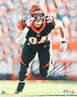 Sam Hubbard Signed Bengals 16x20 Photo (Beckett) at PristineAuction.com