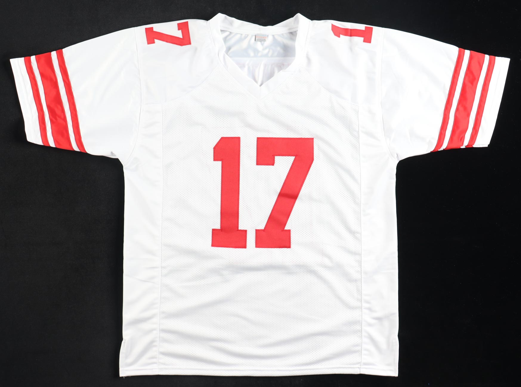 Plaxico Burress Signed Jersey (JSA) at PristineAuction.com Plaxico Burress Signed Jersey (JSA) at PristineAuction.com