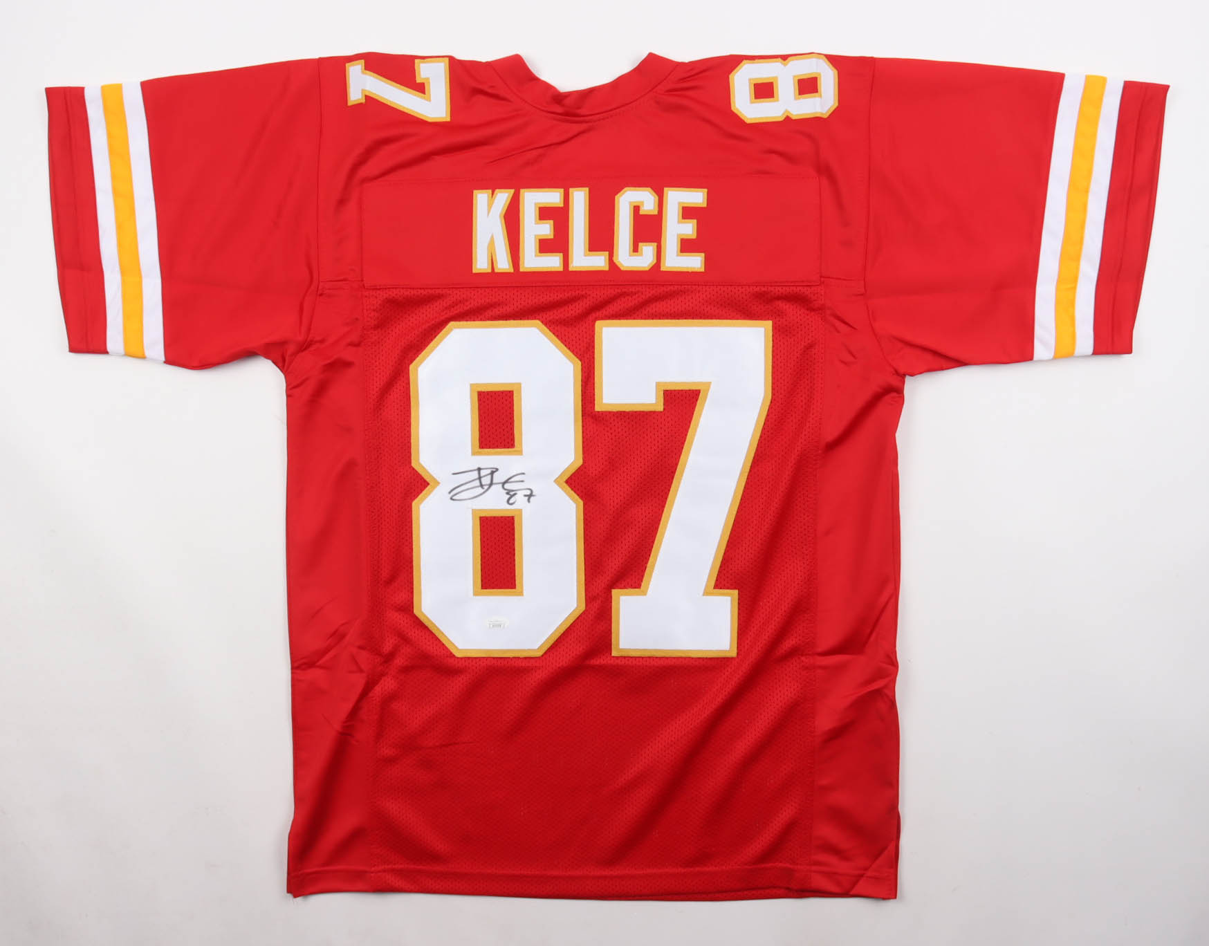 Travis Kelce Signed Jersey (JSA) at PristineAuction.com Travis Kelce Signed Jersey (JSA) at PristineAuction.com