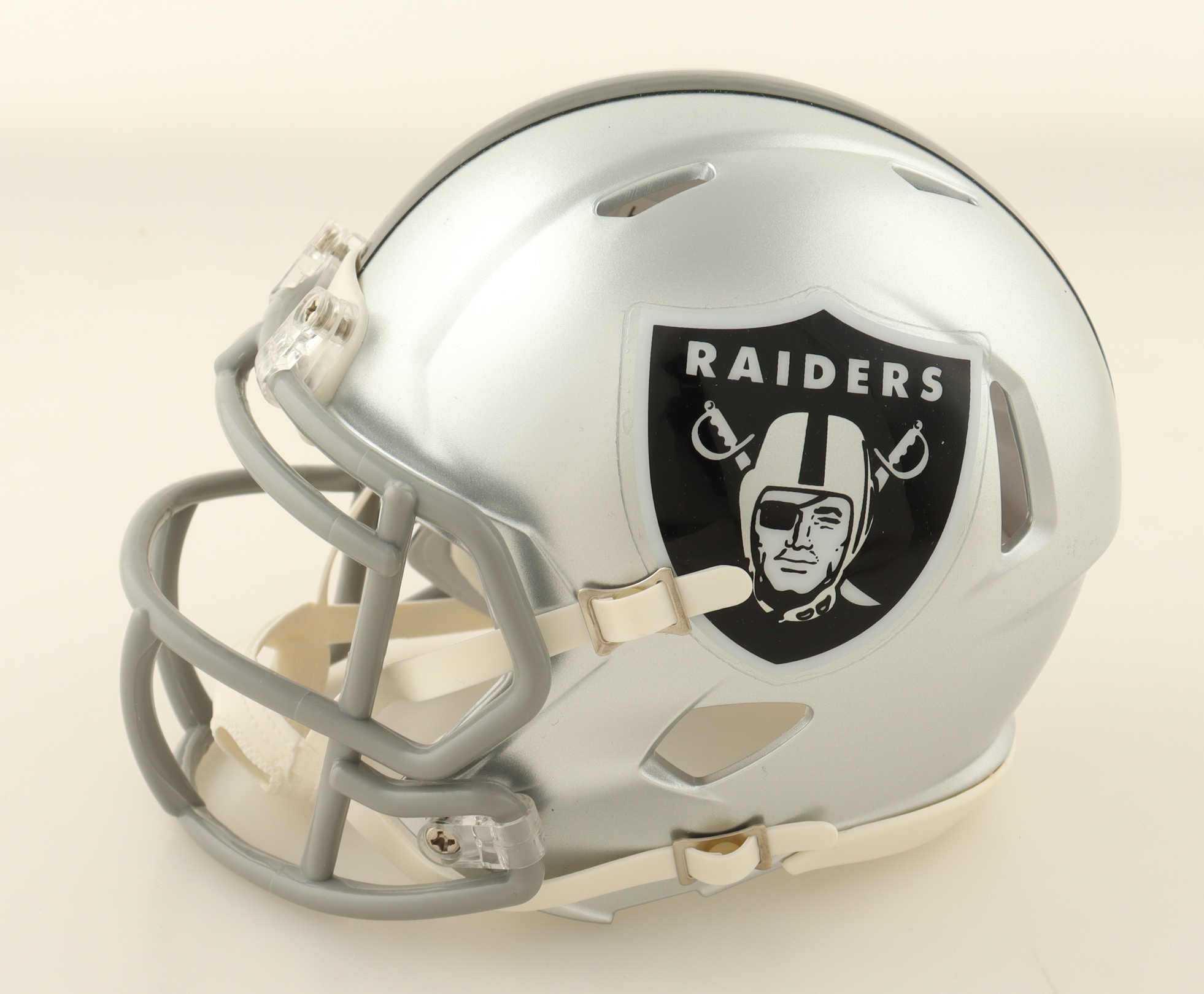 Daniel Carlson Signed Raiders Speed Mini Helmet (Beckett) at PristineAuction.com Daniel Carlson Signed Raiders Speed Mini Helmet (Beckett) at PristineAuction.com