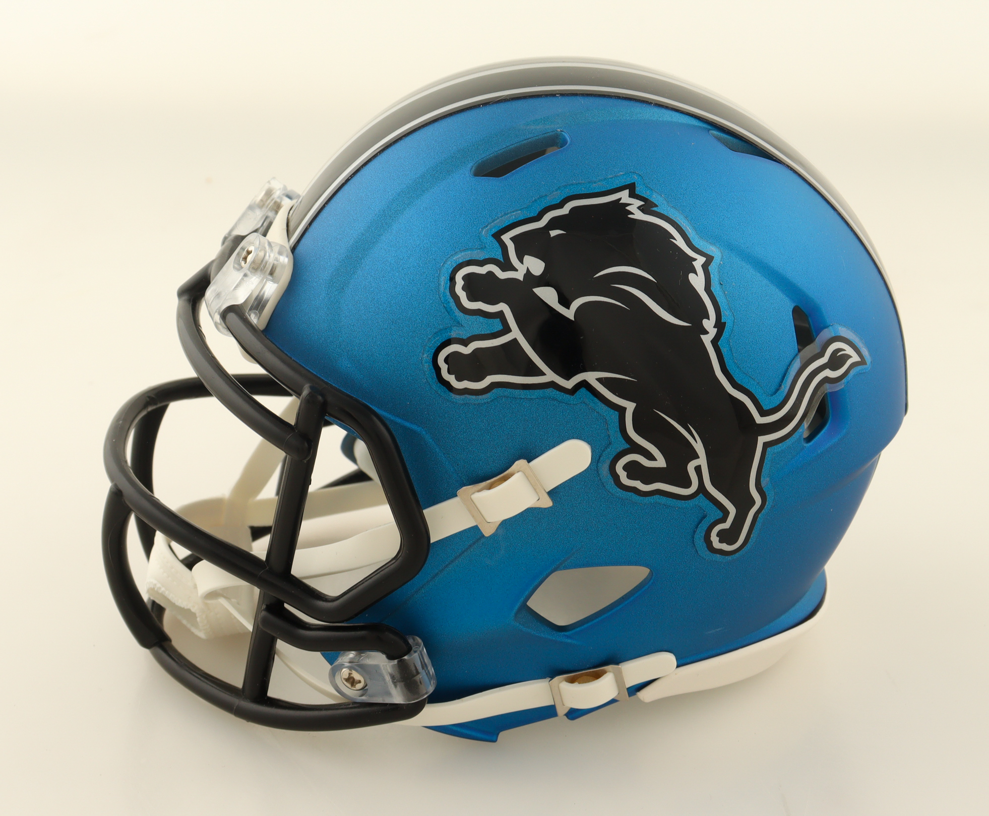 Jake Bates Signed Lions 2024 Alternate Speed Mini Helmet (Beckett) at PristineAuction.com Jake Bates Signed Lions 2024 Alternate Speed Mini Helmet (Beckett) at PristineAuction.com