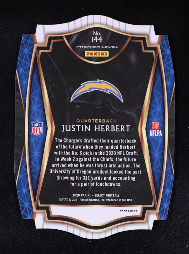 Justin Herbert 2020 Select Prizm Red Die Cut #144 RC at PristineAuction.com Justin Herbert 2020 Select Prizm Red Die Cut #144 RC at PristineAuction.com