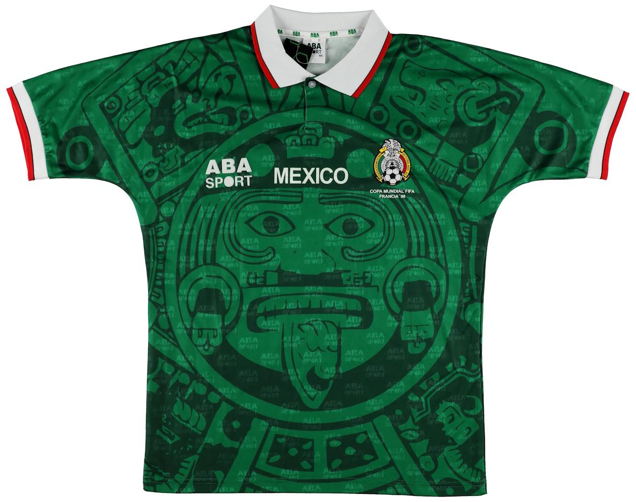 Luis Garcia Signed Team Mexico Jersey (Beckett) at PristineAuction.com Luis Garcia Signed Team Mexico Jersey (Beckett) at PristineAuction.com