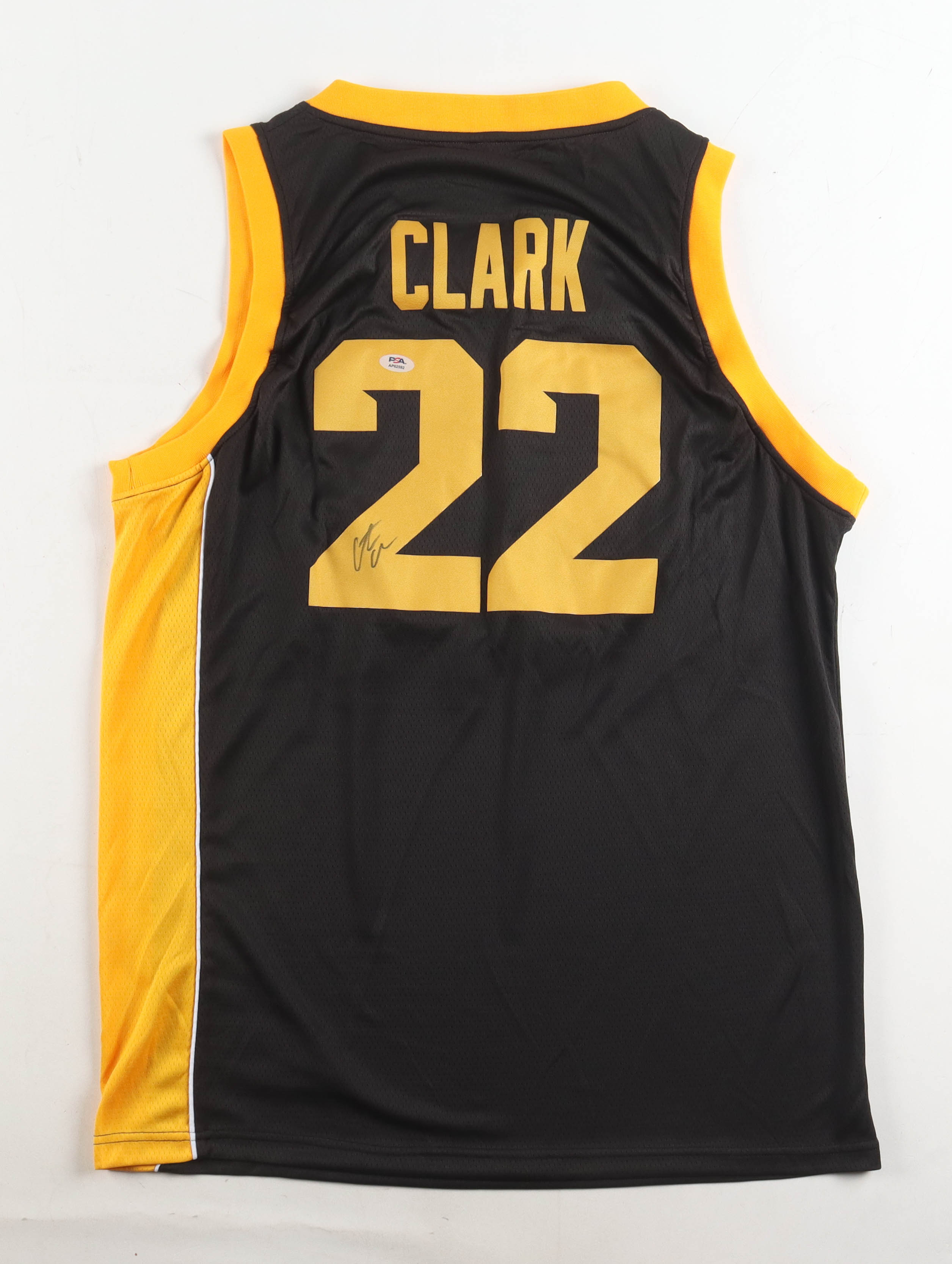 Caitlin Clark Signed Hawkeyes Nike Authentic Jersey (PSA) at PristineAuction.com Caitlin Clark Signed Hawkeyes Nike Authentic Jersey (PSA) at PristineAuction.com