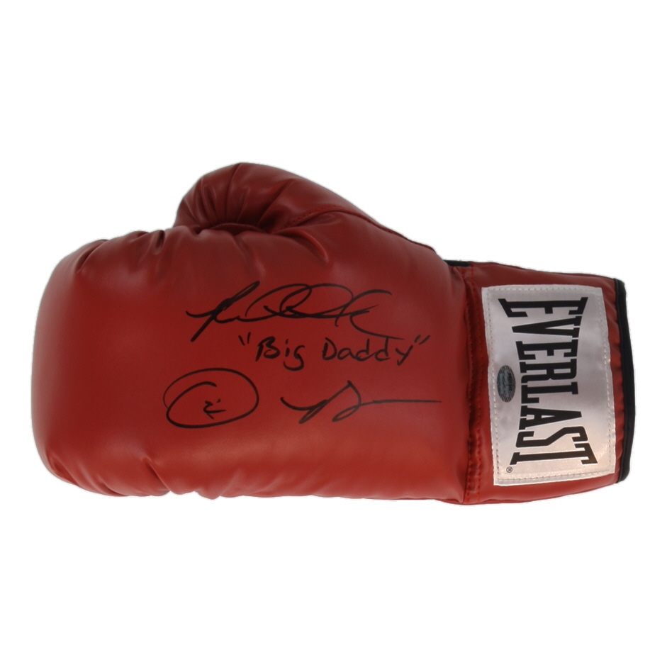 Riddick Bowe Signed Everlast Boxing Glove Inscribed "Big Daddy" (Schwartz) at PristineAuction.com Riddick Bowe Signed Everlast Boxing Glove Inscribed "Big Daddy" (Schwartz) at PristineAuction.com