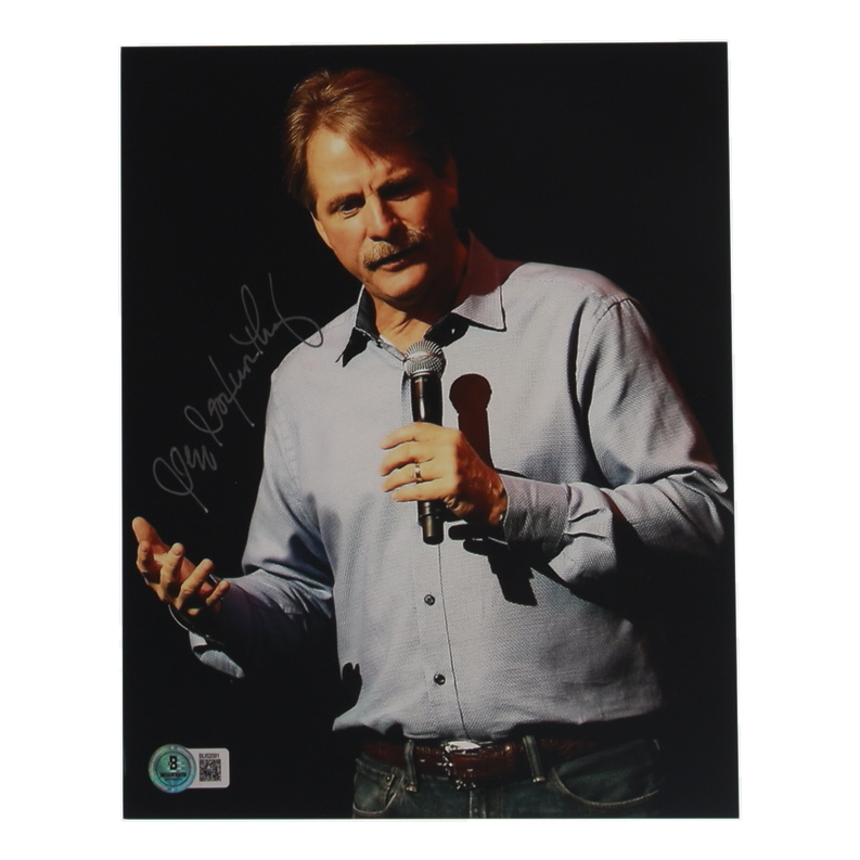 Jeff Foxworthy Signed 8x10 Photo (Beckett) at PristineAuction.com Jeff Foxworthy Signed 8x10 Photo (Beckett) at PristineAuction.com