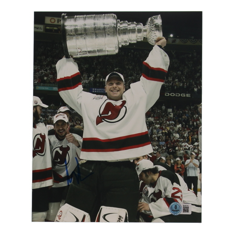 Martin Brodeur Signed Devils 8x10 Photo (Beckett) at PristineAuction.com Martin Brodeur Signed Devils 8x10 Photo (Beckett) at PristineAuction.com
