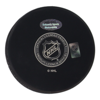 Marian Hossa Signed Blackhawks Logo Hockey Puck (Schwartz) at PristineAuction.com Marian Hossa Signed Blackhawks Logo Hockey Puck (Schwartz) at PristineAuction.com