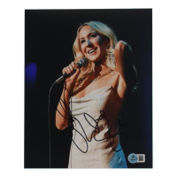 Nikki Glaser Signed 8x10 Photo (Beckett) at PristineAuction.com