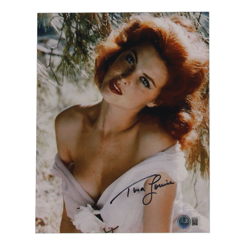 Tina Louise Signed 8x10 Photo (Beckett) at PristineAuction.com Tina Louise Signed 8x10 Photo (Beckett) at PristineAuction.com