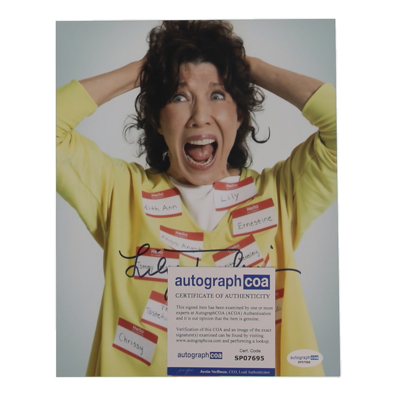Lily Tomlin Signed 8x10 Photo (ACOA) at PristineAuction.com Lily Tomlin Signed 8x10 Photo (ACOA) at PristineAuction.com