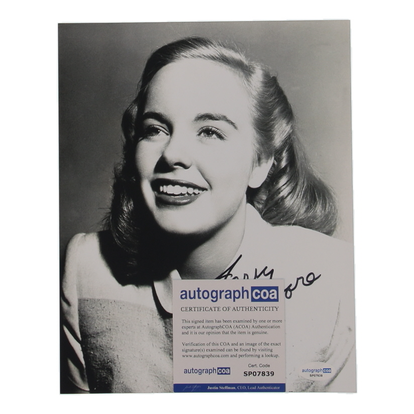 Terry Moore Signed 8x10 Photo (ACOA) at PristineAuction.com Terry Moore Signed 8x10 Photo (ACOA) at PristineAuction.com