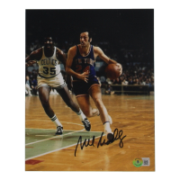 Bill Bradley Signed Knicks 8x10 Photo (Beckett) at PristineAuction.com