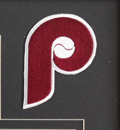 Pete Rose Signed Custom Framed Jersey Display & Pin (JSA) at PristineAuction.com Pete Rose Signed Custom Framed Jersey Display & Pin (JSA) at PristineAuction.com