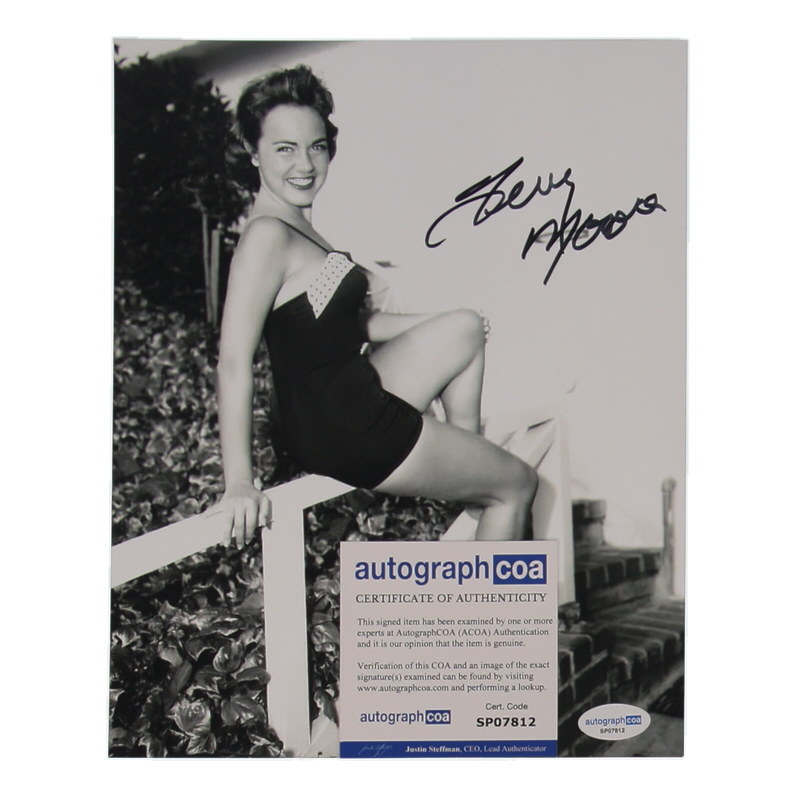 Terry Moore Signed 8x10 Photo (ACOA) at PristineAuction.com Terry Moore Signed 8x10 Photo (ACOA) at PristineAuction.com