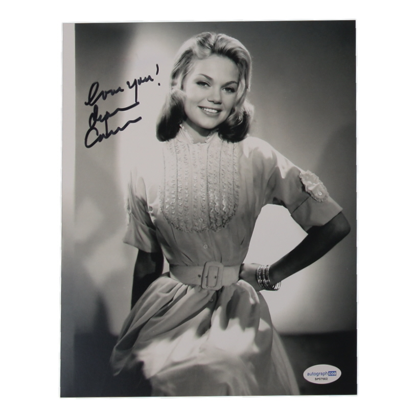 Dyan Cannon Signed 8x10 Photo Inscribed "Love You!" (ACOA) at PristineAuction.com Dyan Cannon Signed 8x10 Photo Inscribed "Love You!" (ACOA) at PristineAuction.com