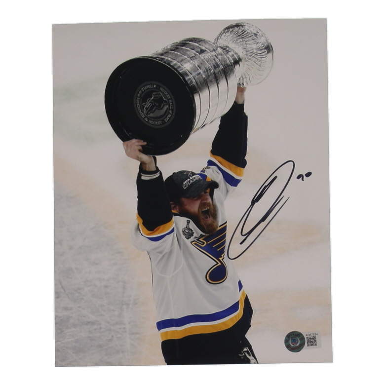 Ryan O'Reilly Signed Blues 8x10 Photo (Beckett) at PristineAuction.com Ryan O'Reilly Signed Blues 8x10 Photo (Beckett) at PristineAuction.com