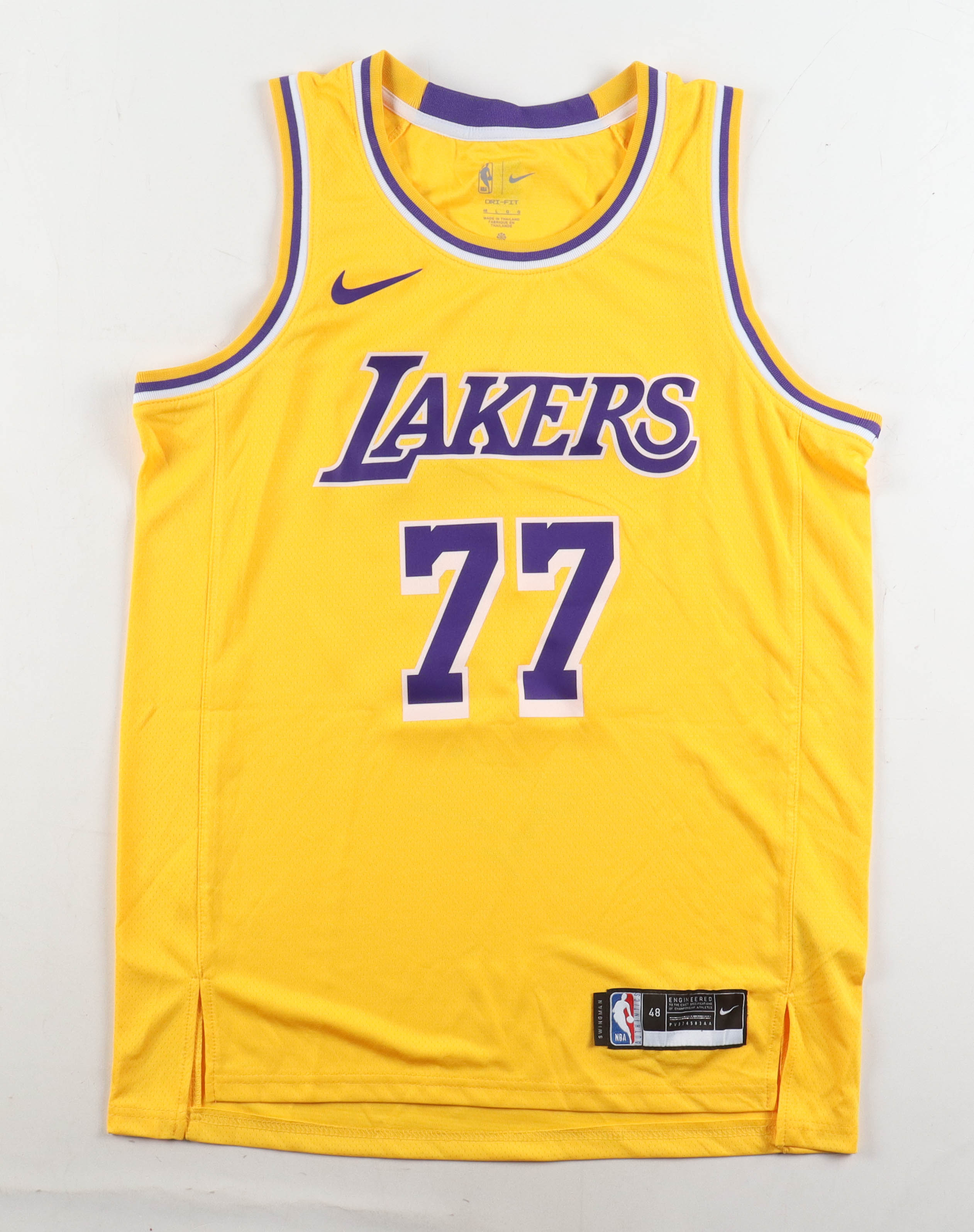 Luka Doncic Signed Lakers Nike Authentic Jersey (PSA) at PristineAuction.com Luka Doncic Signed Lakers Nike Authentic Jersey (PSA) at PristineAuction.com