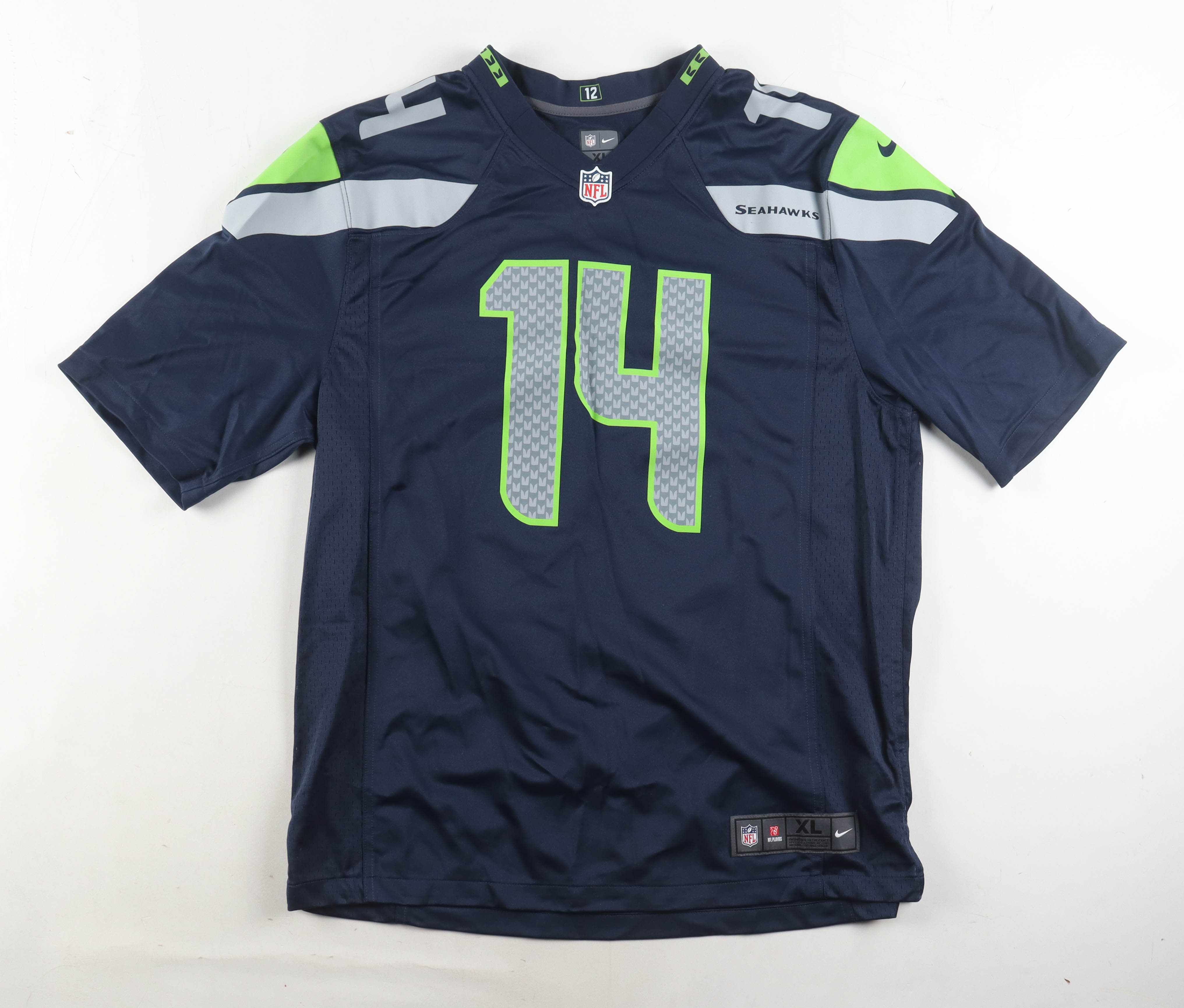 DK Metcalf Signed Seahawks Nike Authentic Jersey (Beckett) at PristineAuction.com DK Metcalf Signed Seahawks Nike Authentic Jersey (Beckett) at PristineAuction.com