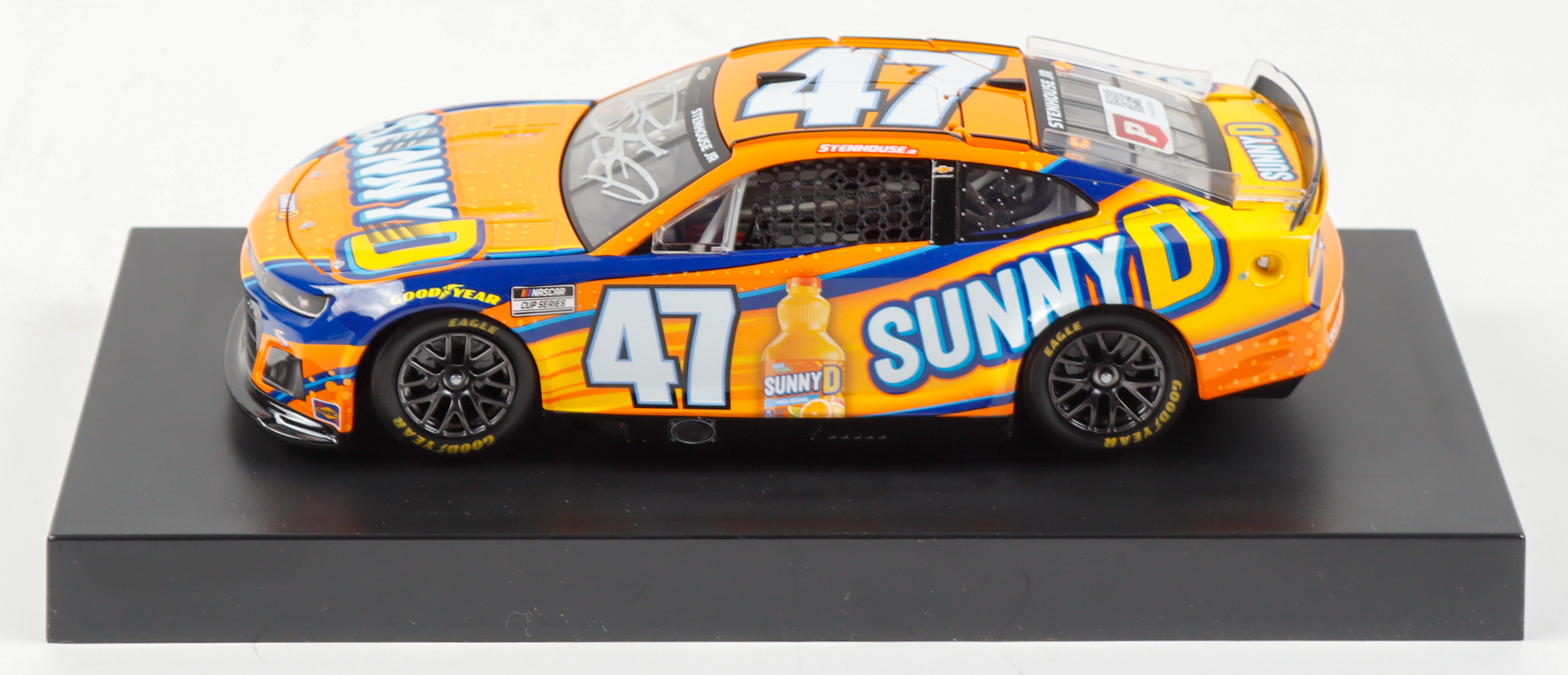 Ricky Stenhouse Jr. Signed 2025 #47 SunnyD Camaro ZL1 | 1:24 Diecast Car (PA) at PristineAuction.com Ricky Stenhouse Jr. Signed 2025 #47 SunnyD Camaro ZL1 | 1:24 Diecast Car (PA) at PristineAuction.com