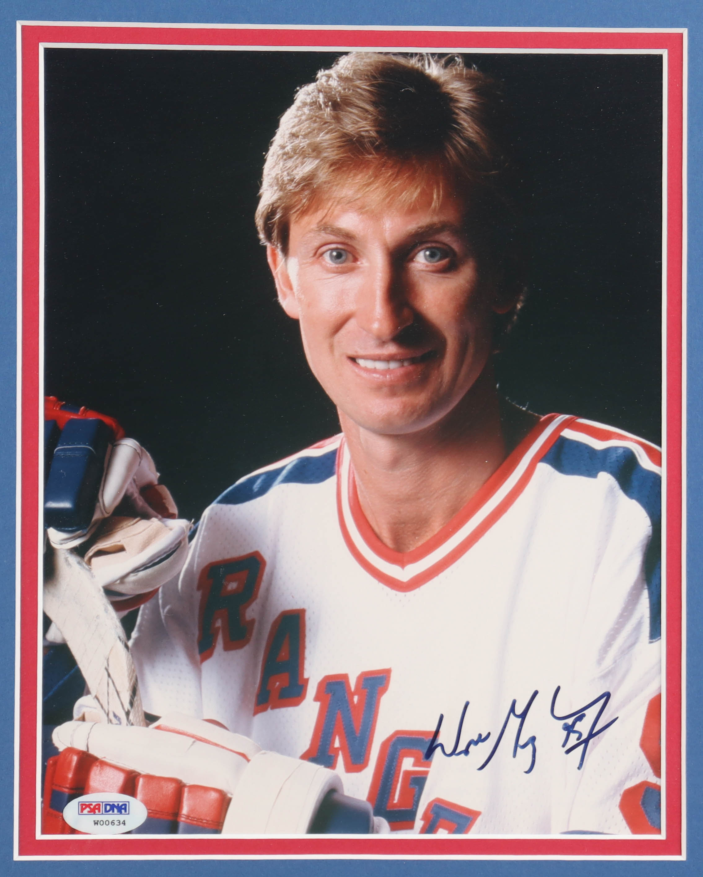 Wayne Gretzky Signed Rangers Custom Framed Photo Display (PSA) at PristineAuction.com Wayne Gretzky Signed Rangers Custom Framed Photo Display (PSA) at PristineAuction.com