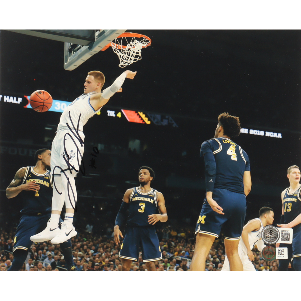 Donte DiVincenzo Signed Villanova Wildcats 8x10 Photo (Beckett) at PristineAuction.com