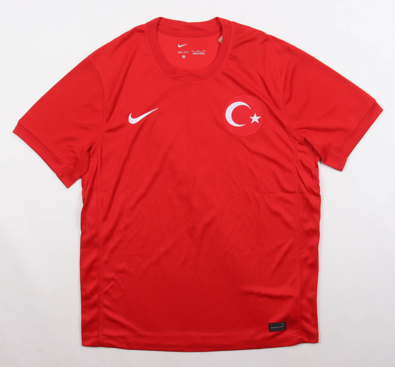 Arda Guler Signed Turkey Nike Authentic Jersey (Beckett) at PristineAuction.com Arda Guler Signed Turkey Nike Authentic Jersey (Beckett) at PristineAuction.com