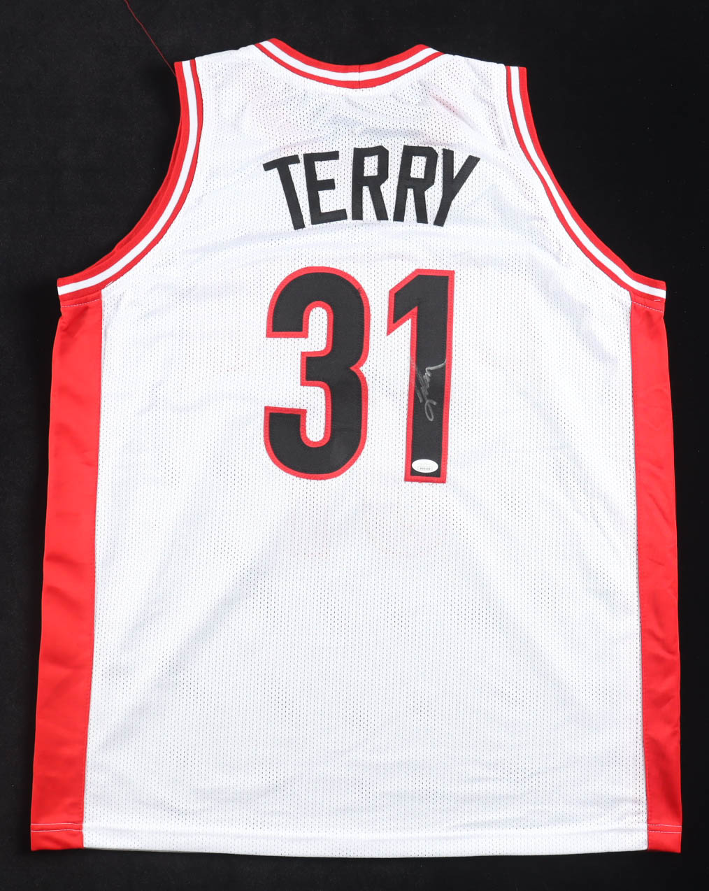 Jason Terry Signed Jersey (JSA) at PristineAuction.com Jason Terry Signed Jersey (JSA) at PristineAuction.com